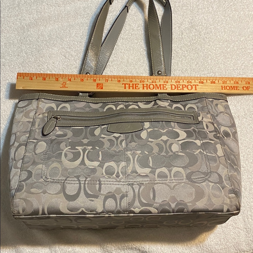 Coach Gray Shoulder Bag - Picture 2 of 10